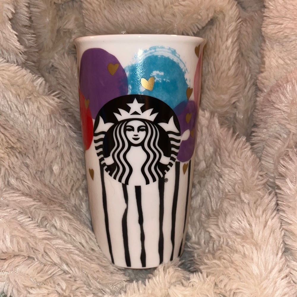 Starbucks 12 oz mug 2016 colorful with hearts with lid